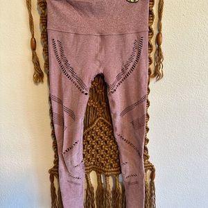 Alo yoga high waist seamless radiance legging